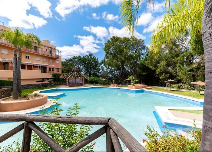 Duplex Nuevo Urb Altavista Vistas Campo De Golf Con Piscina Aire Acondionado Y Wifi -Solo Familias O Pareja- No Grupos