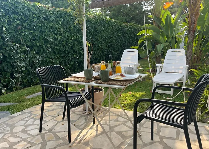 Habitación con jardín y terraza en el Tosalet