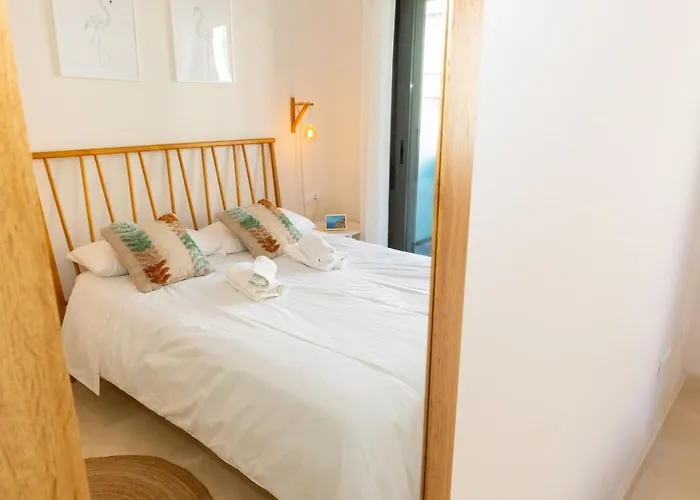 Seaside Getaway By The Promenade