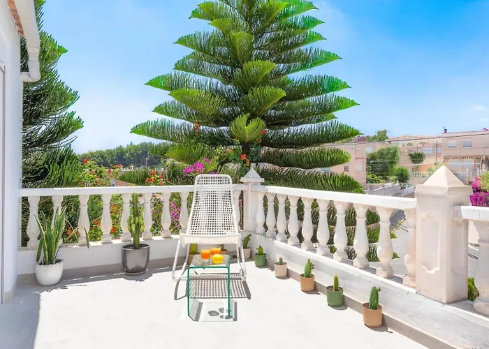 Great Top Apartment: Sea Views, Terrace And Pool