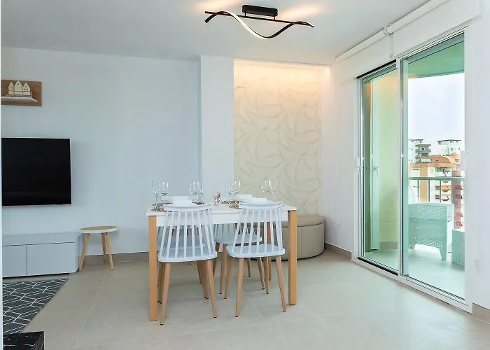 LaraMar Solo Familias Apartamento vistas al mar