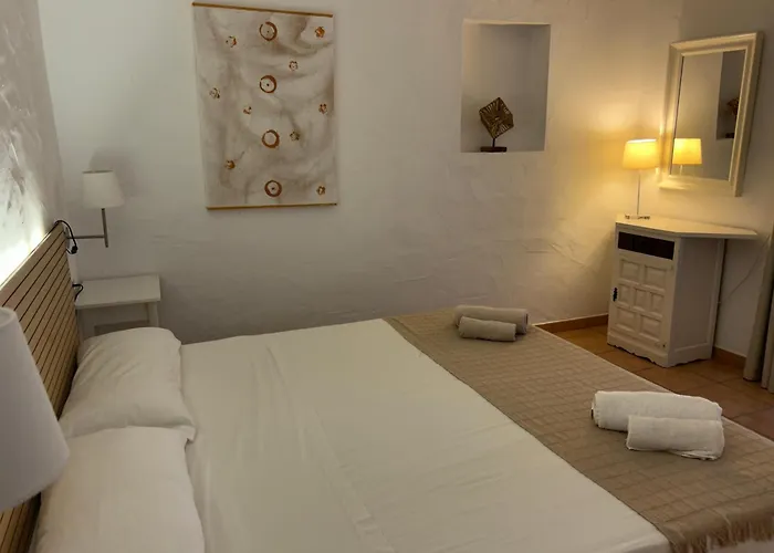 Hostal Cala Moli Cala Tarida 