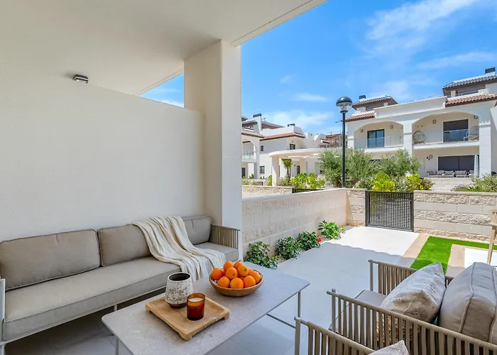 Calma Garden - Apartment Quesada