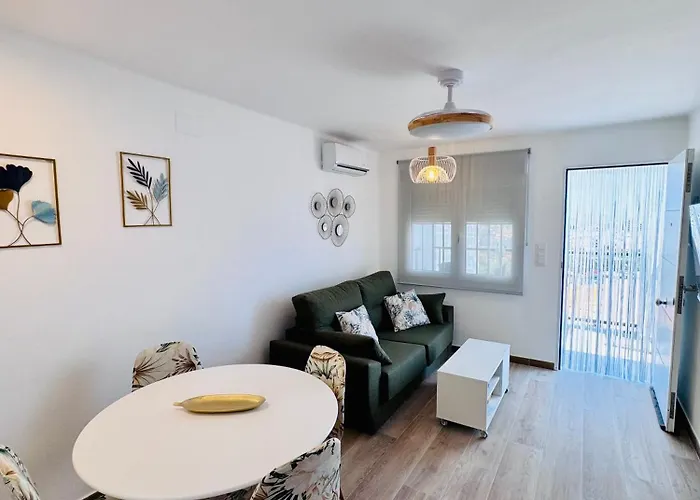 Leo Apartamentos La Cova