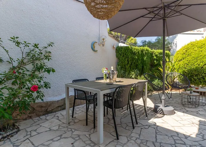 Bungalow Marquérite Moraira, 5 minutes from beach