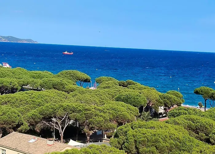 Alegre apto con piscina, a 300m de la playa.
