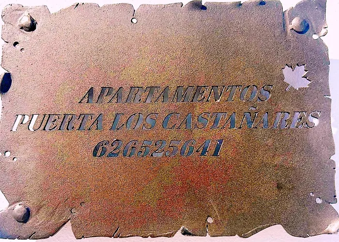 Puerta de los Castañares A