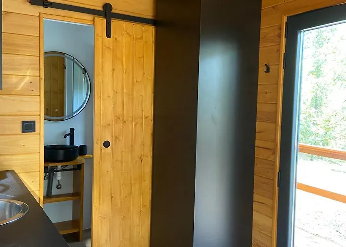 El Roble Glamping - Cabaña Container - Pet Friendly