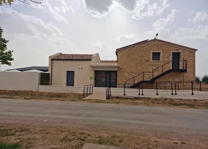 Albergue Cafetería La Parada