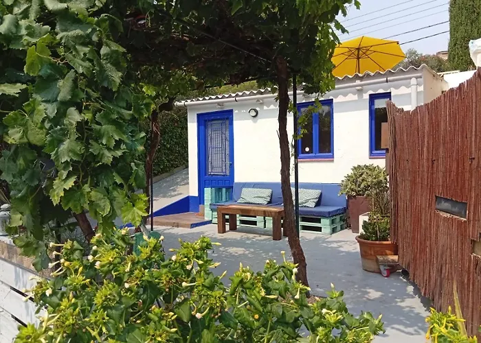 El Portal, 12 Mins From Sitges