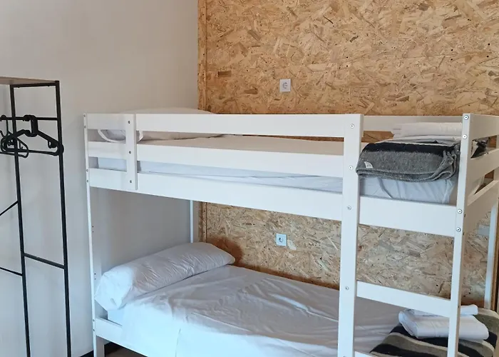 Hostel Elios