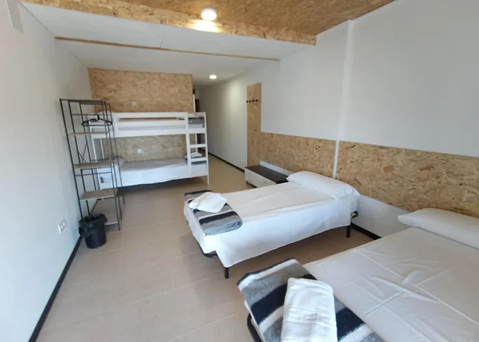 Hostel Elios