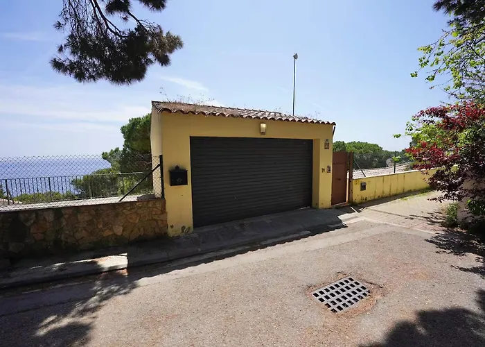 Villa De Lujo De 4 Dormitorios, Piscina Y Barbacoa