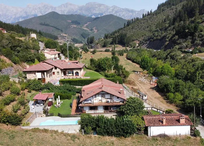 Apartamentos Rurales Valverde