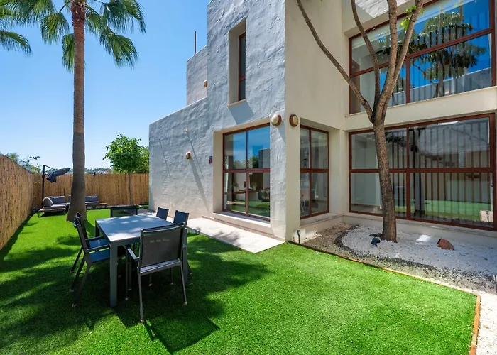 Villa Serena Marbella - Luxury Villa With Pool & Sea Views