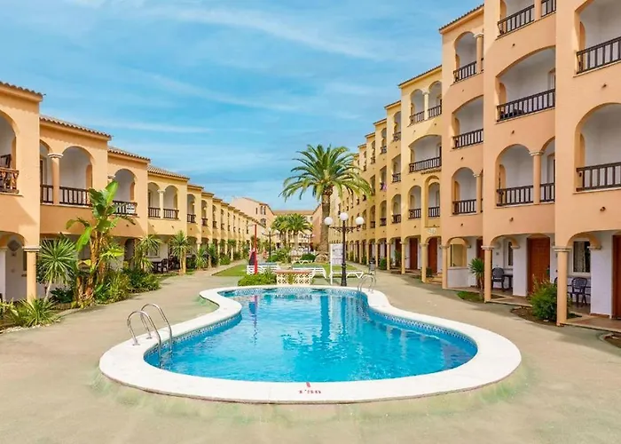 Apartamentos turísticos Jardines del Plaza