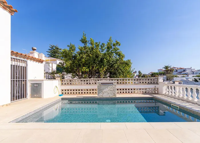 Apart-Rent Casa Flamicell 0042 Al Canal Con Piscina