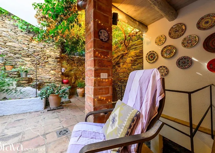 Casa Jordi - Piedra Y Boveda En El Corazon De Cadaques I 3 Suites I 2 Parkings I Patio Con Bbq