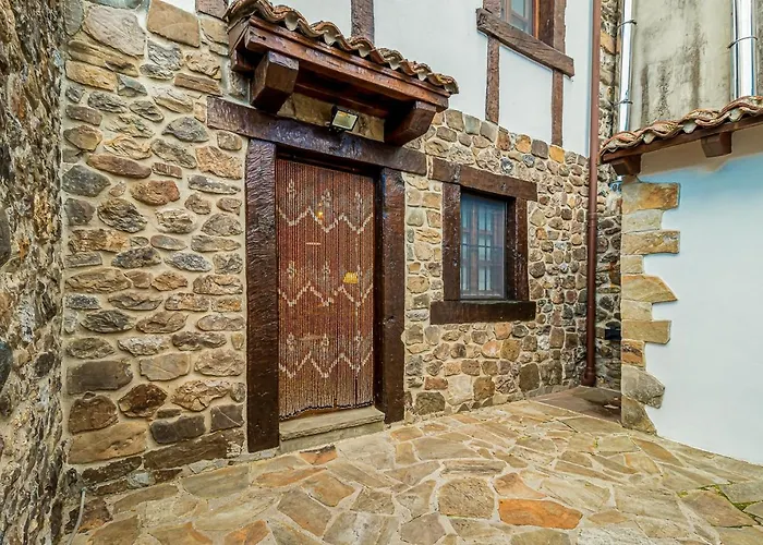 Casa de piedra en el corazón de Potes