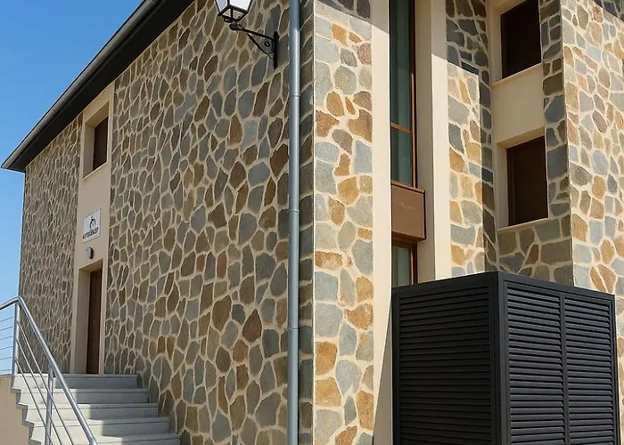 Albergue Pundak Valle del Jerte