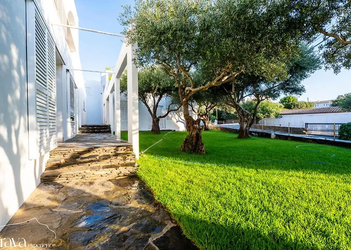 Casa Maria Sol - Jardin I Vistas Al Mar I 4 Habitaciones I Parking I Bbq I Brava Experience