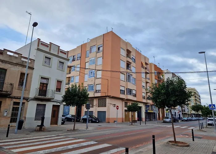 3 Bedroom Apartment With Balcony, Lift And Ac In Every Room, 114 M2