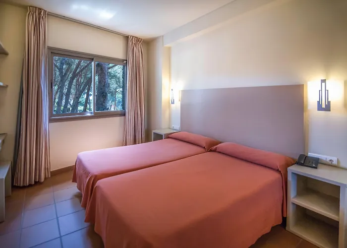 Aparthotel Ciutat De Palol