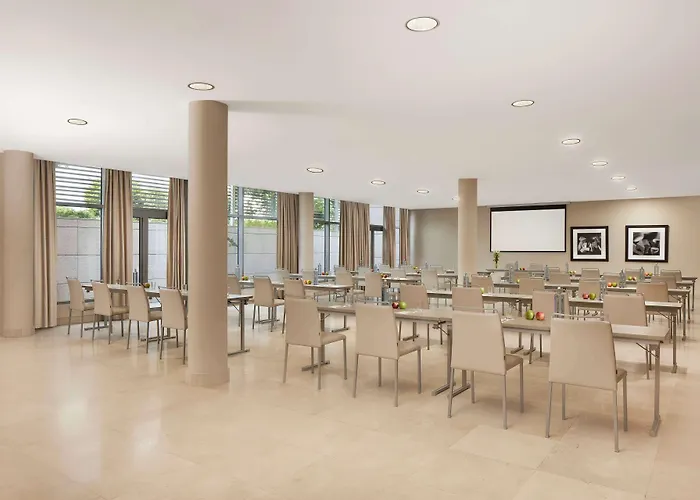 Nh Alcorcon Hotel
