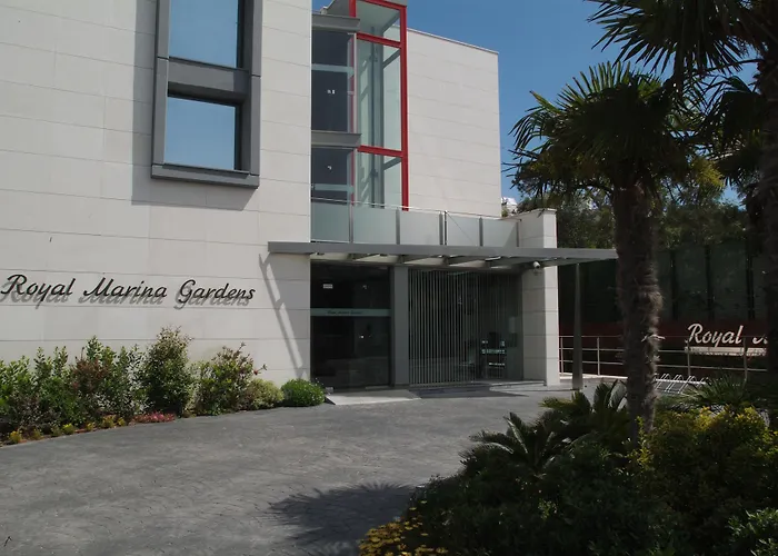 Apartamentos Royal Marina Gardens