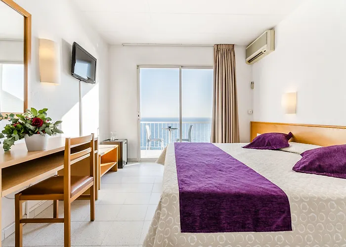 Gran Sol Hotel