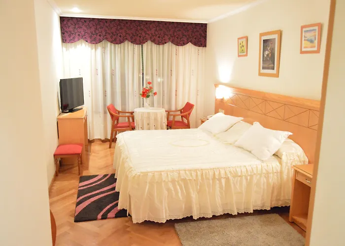 Hotel Cristal 2