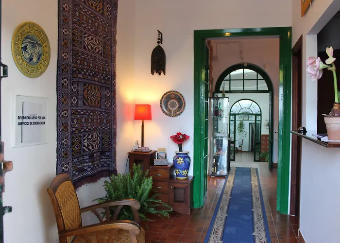 Hostal El Faro