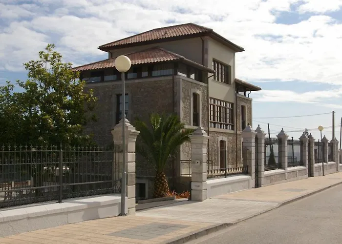 Hotel Villadesella