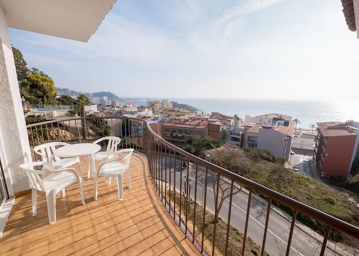 Apartamentos Ar Muntanya Mar