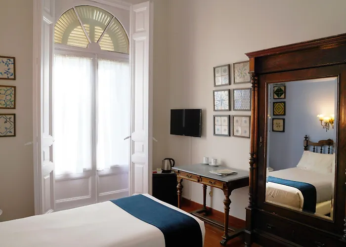 Hotel Medium Renaixenca