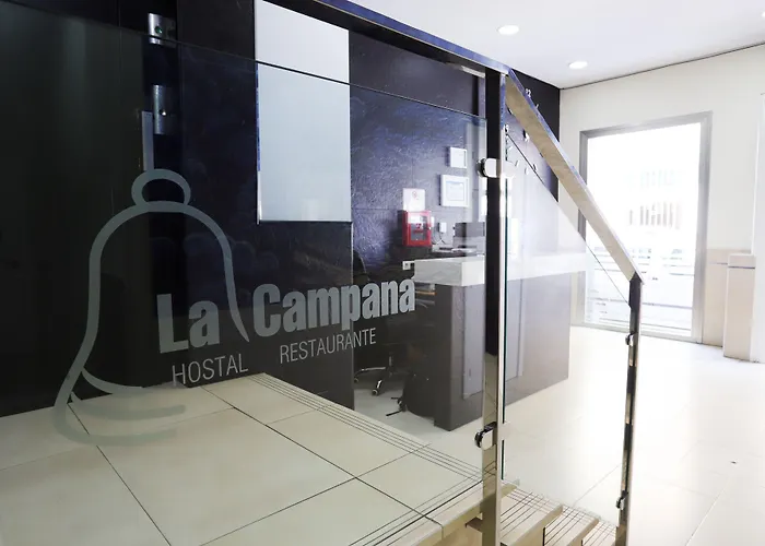 Hostal La Campana