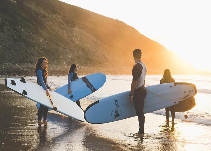 Moana Eco Surf House