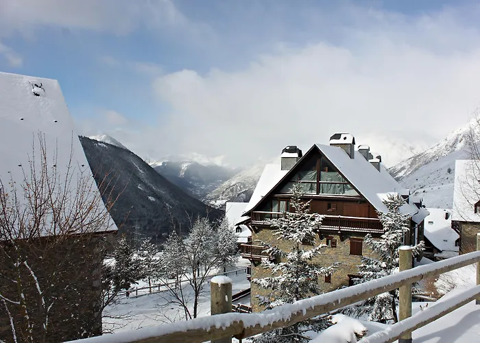 Baqueira Apartamentos Cota 1700 A Pie De Pistas