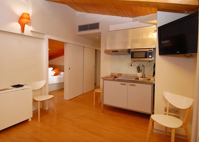 Hostal Rimbombin
