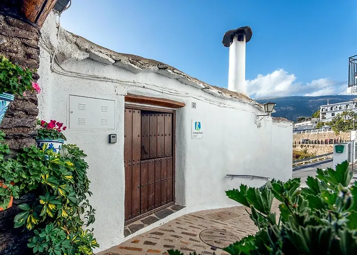 Casa La Soleá. Vistas al pueblo y la Sierra