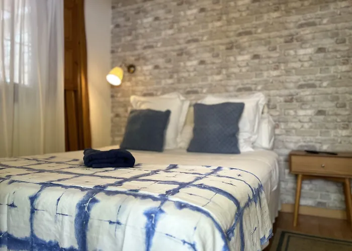At Home In Malaga Stay & Solo Travellers