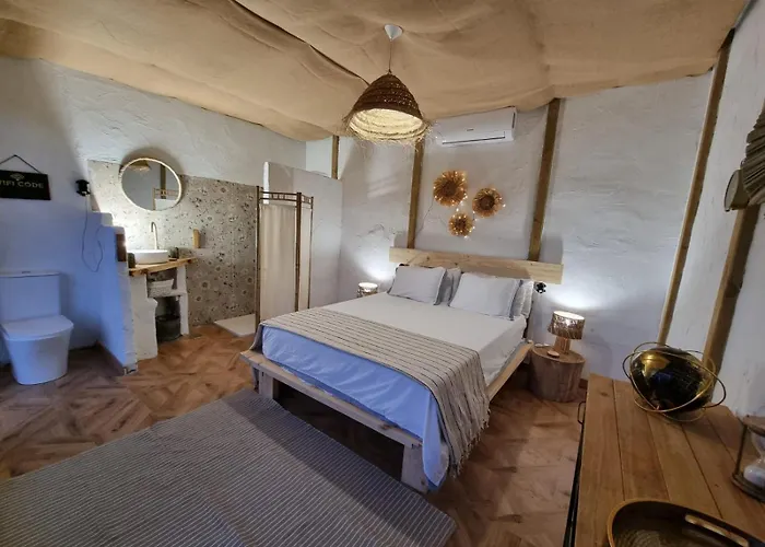 Glamping Cabaña Suite Los Almendros