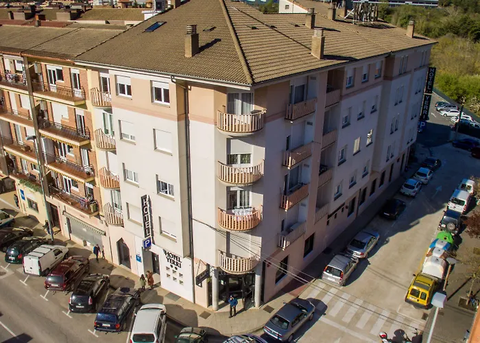 Hotel Yerri