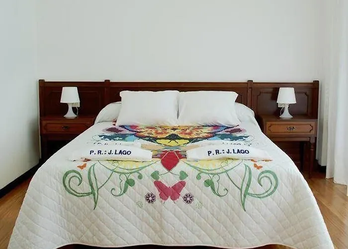 Pensión Residencia J. Lago