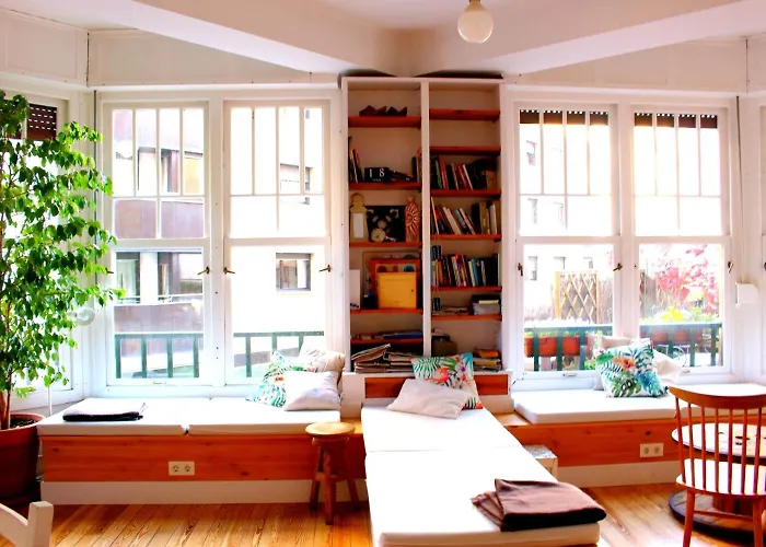 Aloha Hostel