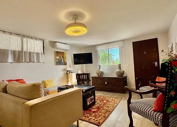 Palm Beach Apartment In La Duquesa