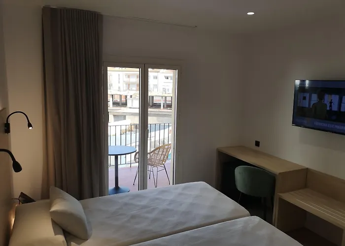 Hotel Coral Boutique By Gaiarooms
