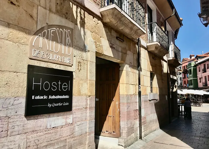 Hostel Quartier Leon Jabalquinto