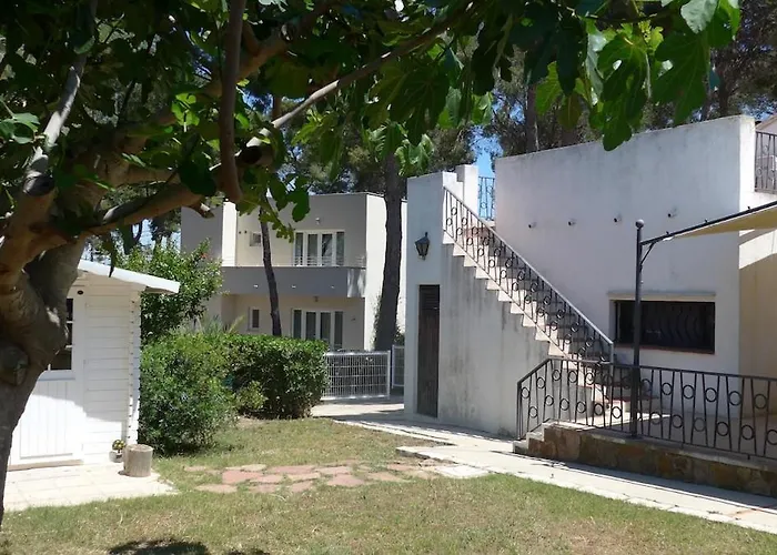 Casa Kiosko 2 Bedroom Chalet With Swimming Pool