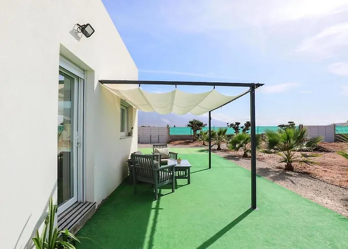 Eya House